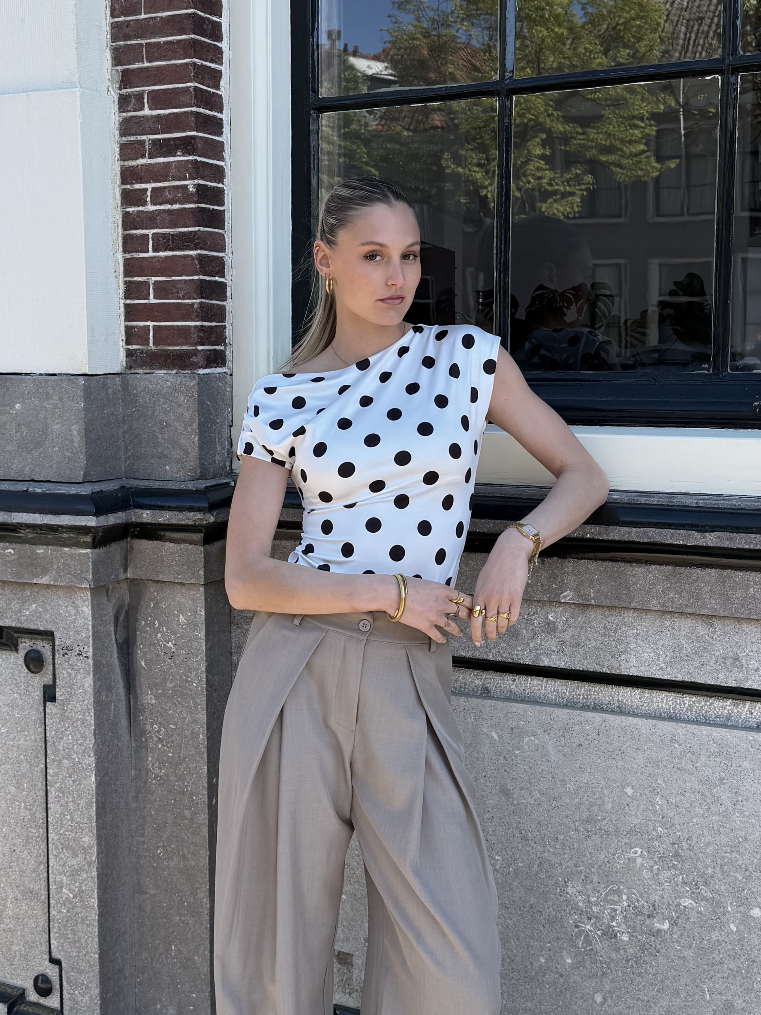 Amber Polkadot top | Wit zwart | Tall - Image 2
