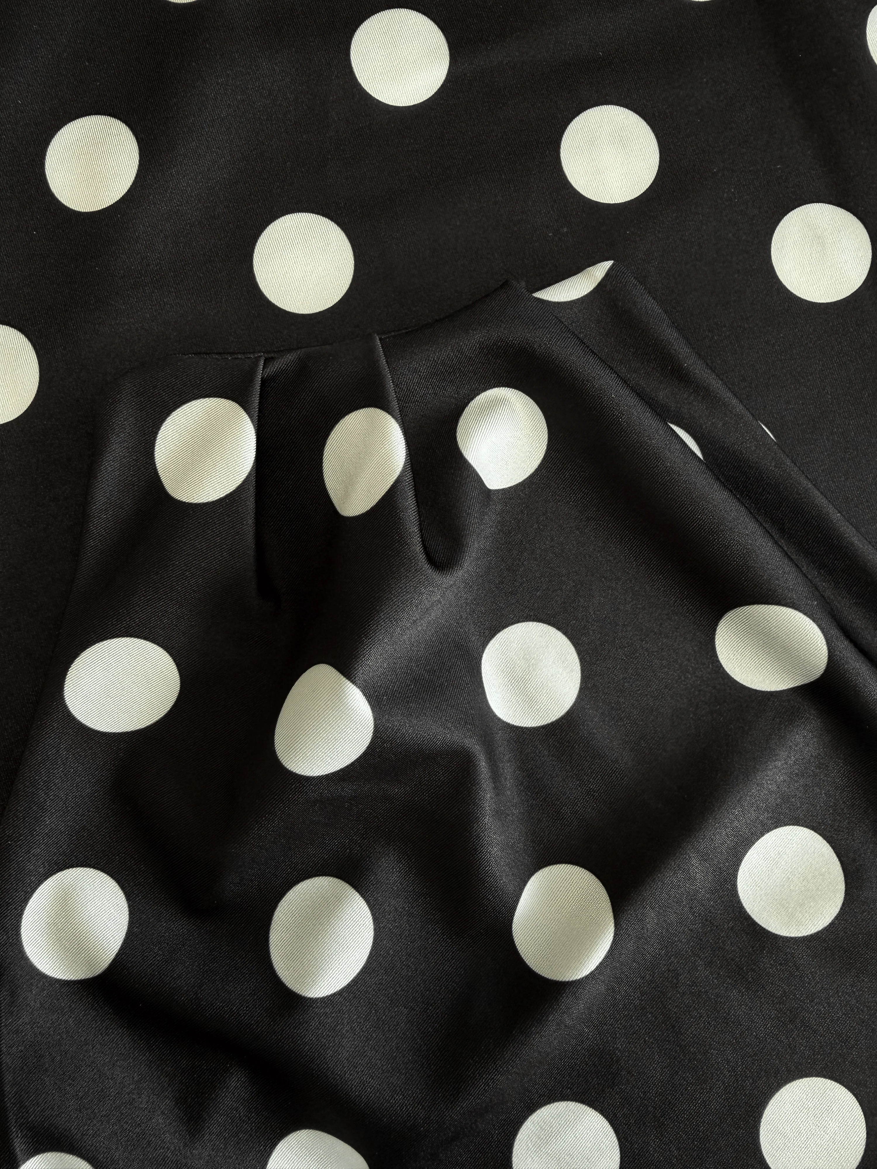Amber Polkadot top | Zwart wit | Tall - Image 7