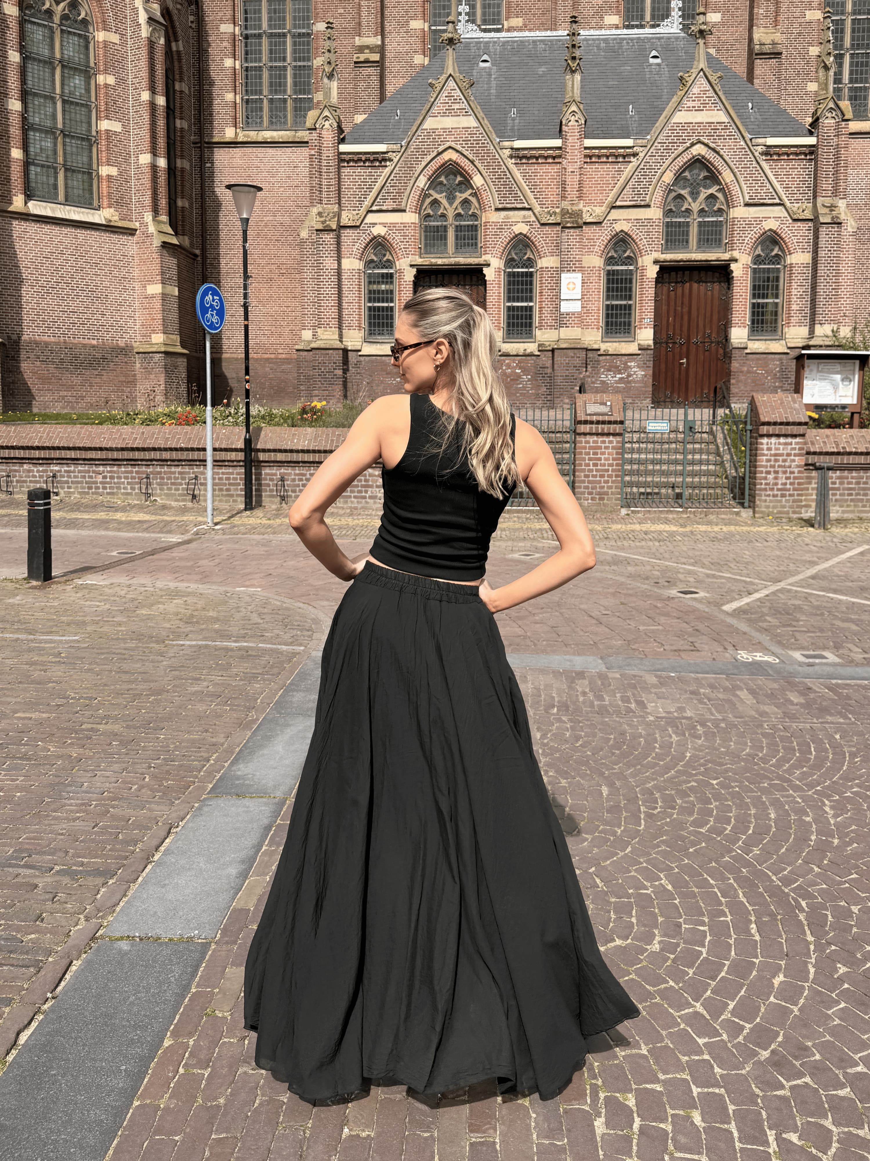 Noa Basic Tank Top | Zwart | Tall - Image 8