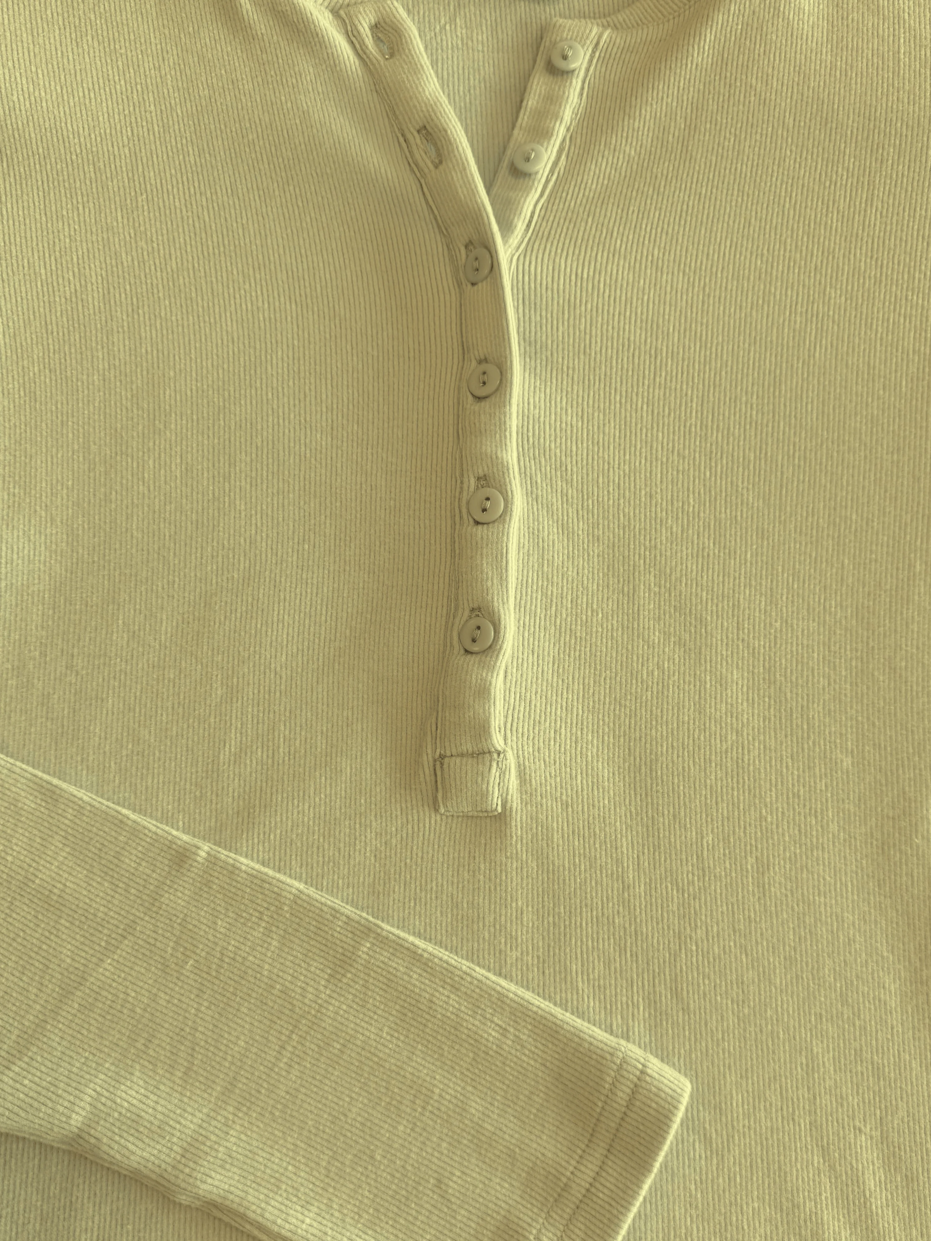 Cilia | Long sleeve top met knopen | Groen | Tall - Image 7