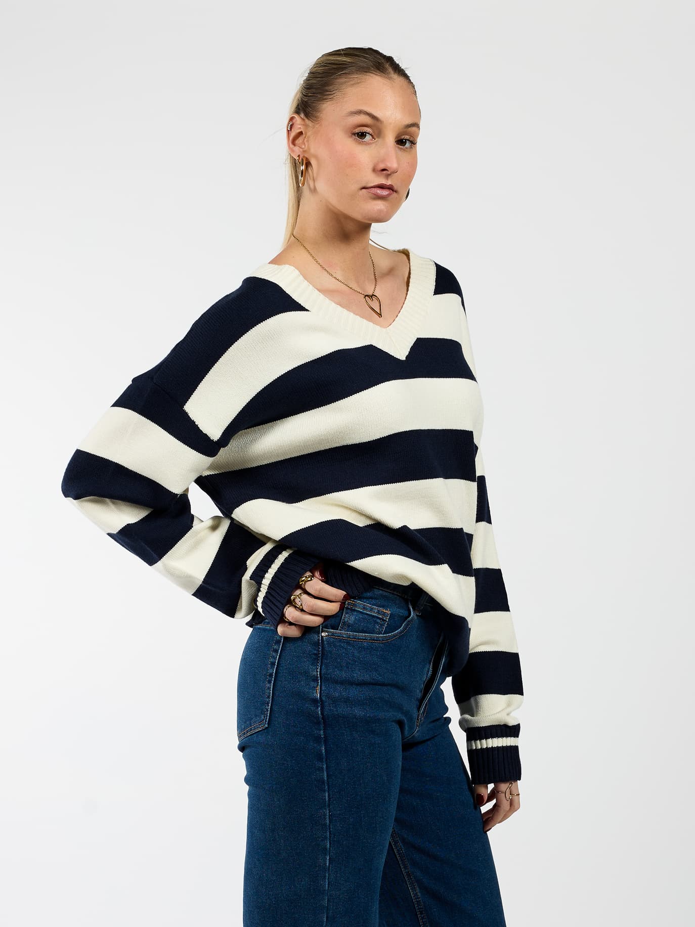 Ella | Gebreide trui | Navy gestreept | Tall