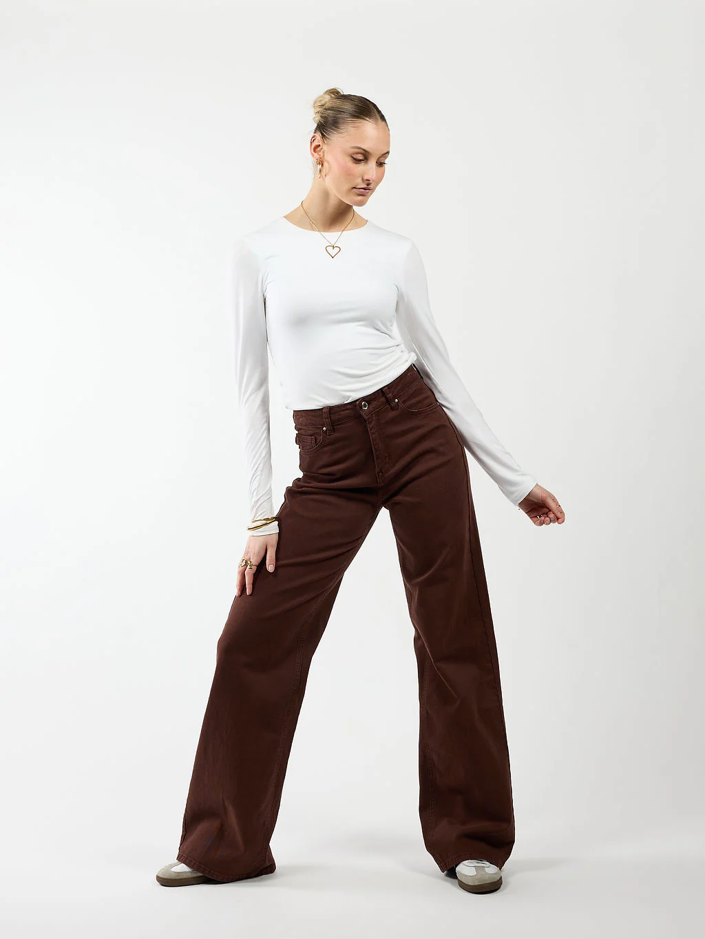 Elle | Super Wide Leg Jeans | Donkerbruin | Tall - Image 4