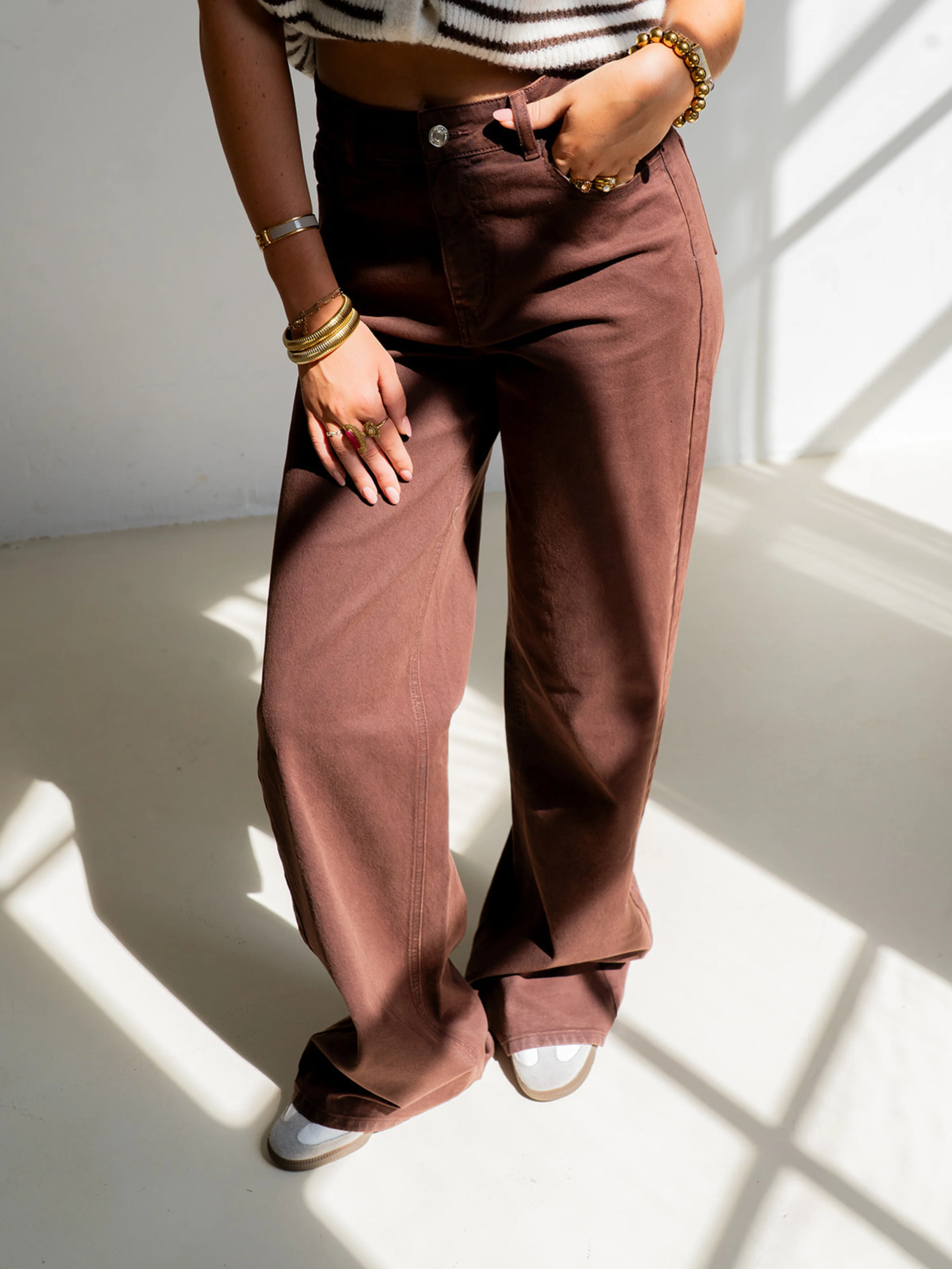 Elle | Super Wide Leg Jeans | Donkerbruin | Tall - Image 7