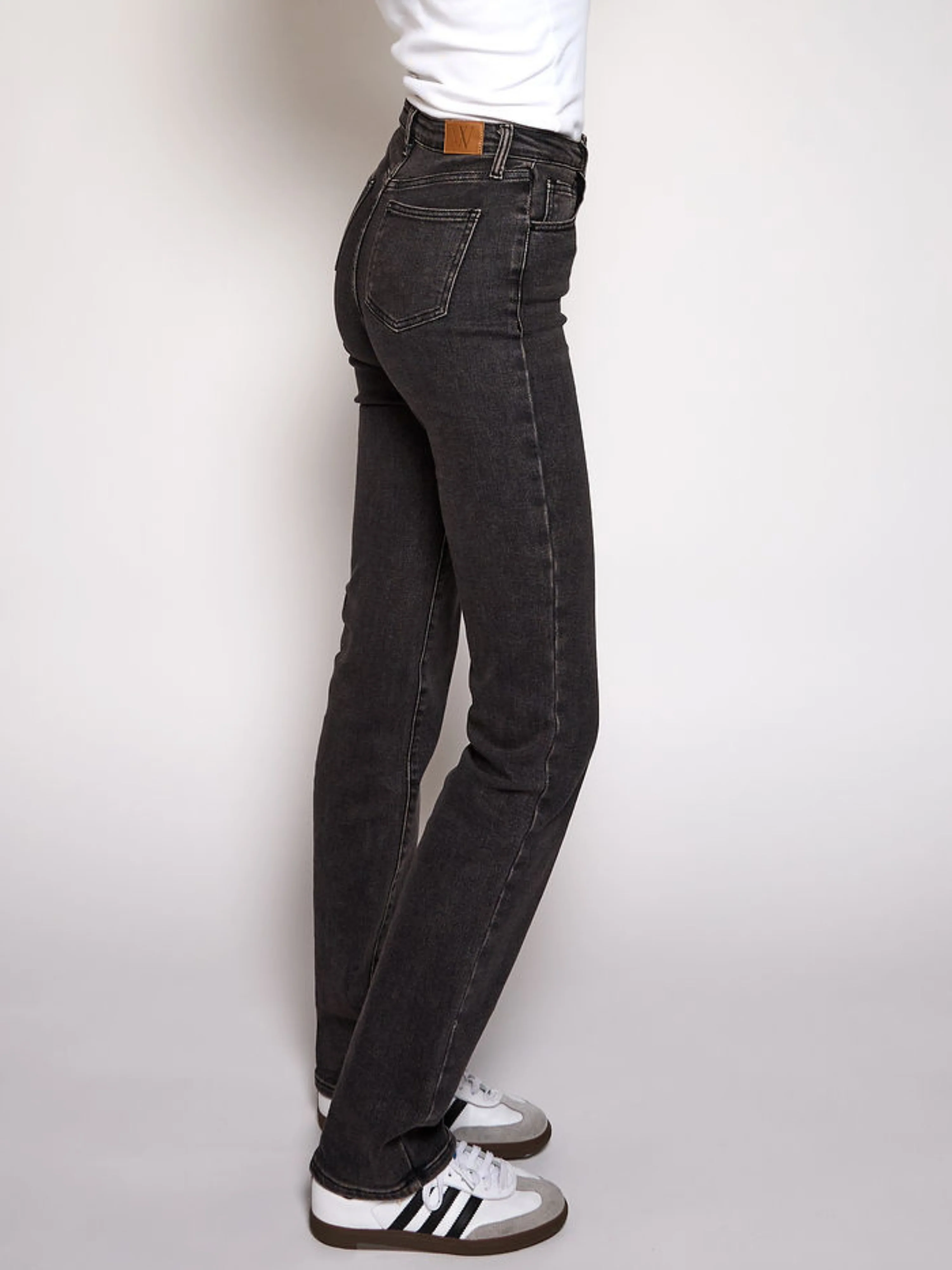 Grace Straight Leg Jeans | Dark grey | Stretch | Tall - Image 5