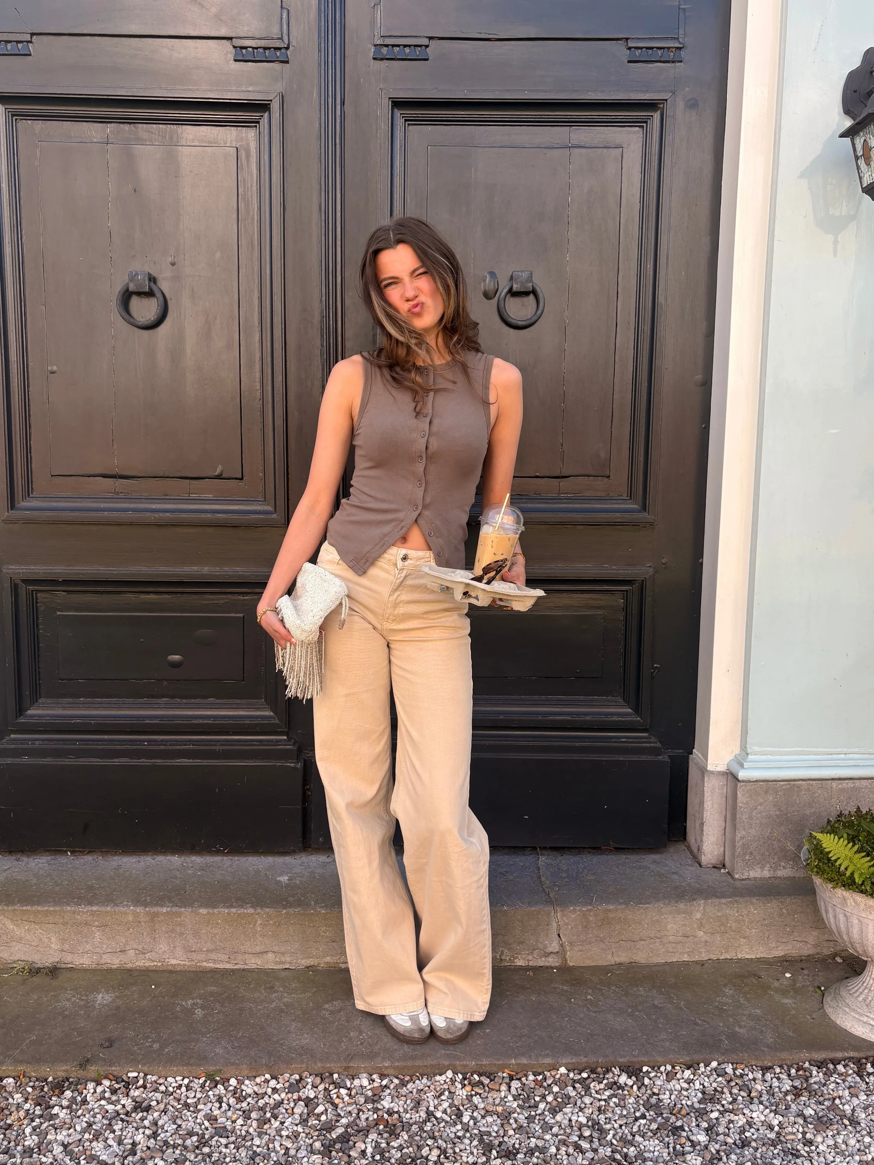 Hazel | Tanktop met knopen | Earthy olive | Tall - Image 8