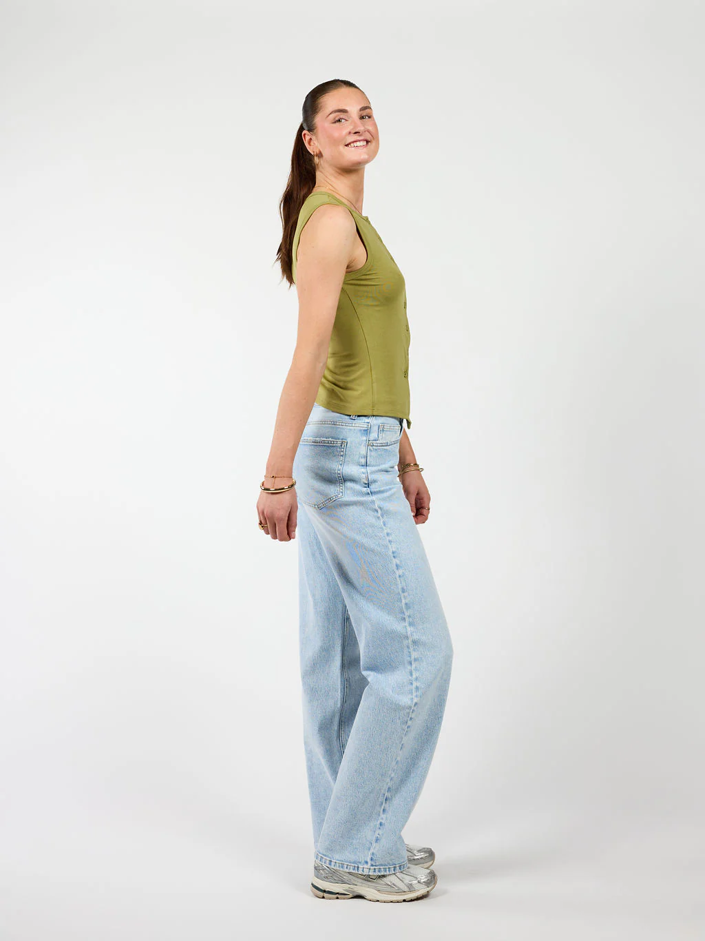 Hazel | Tanktop met knopen | Groen | Tall - Image 4