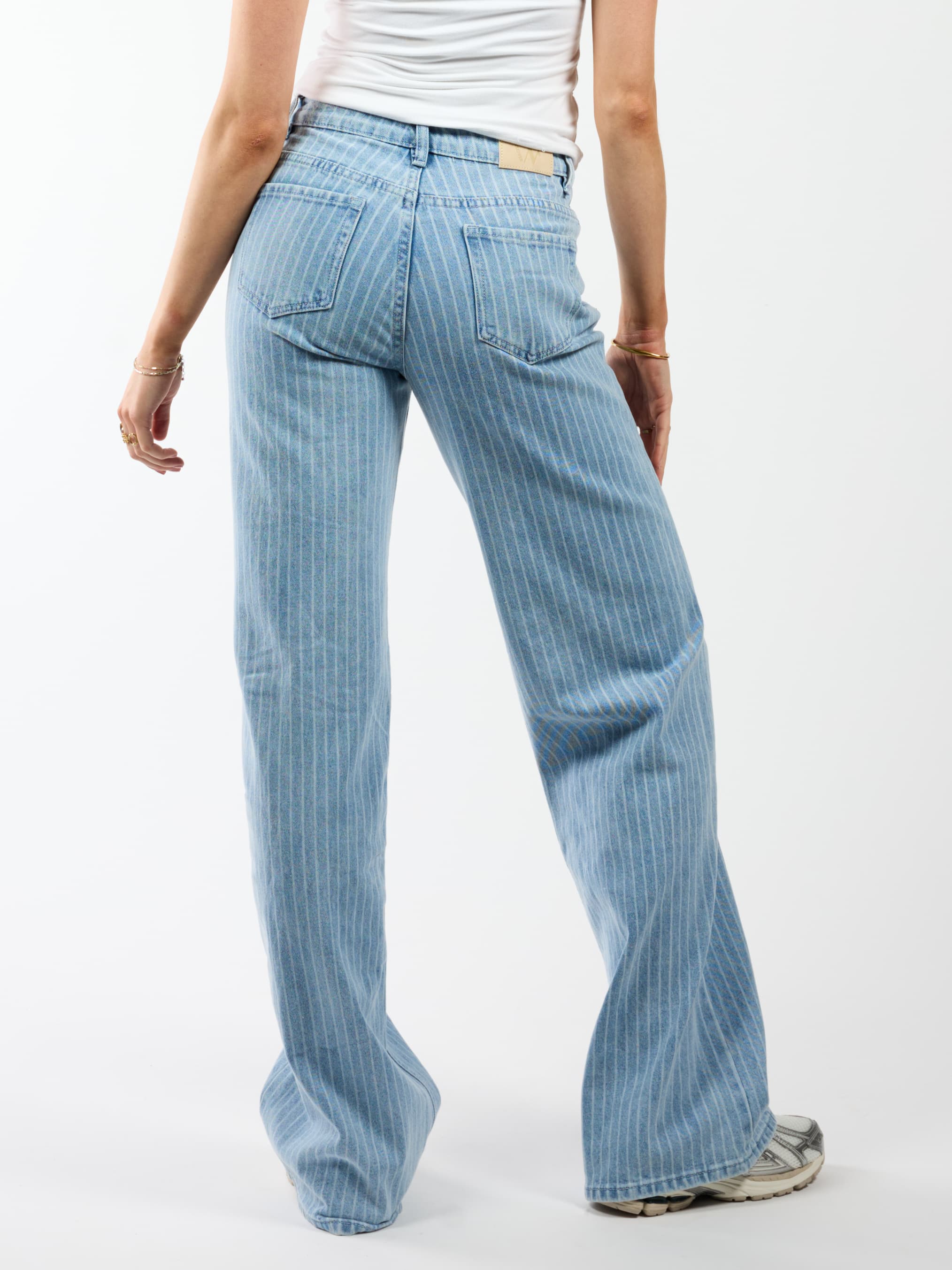 Indy | Mid Waist Wide Leg Jeans | Met krijtstreep | Stretch | Tall - Image 4