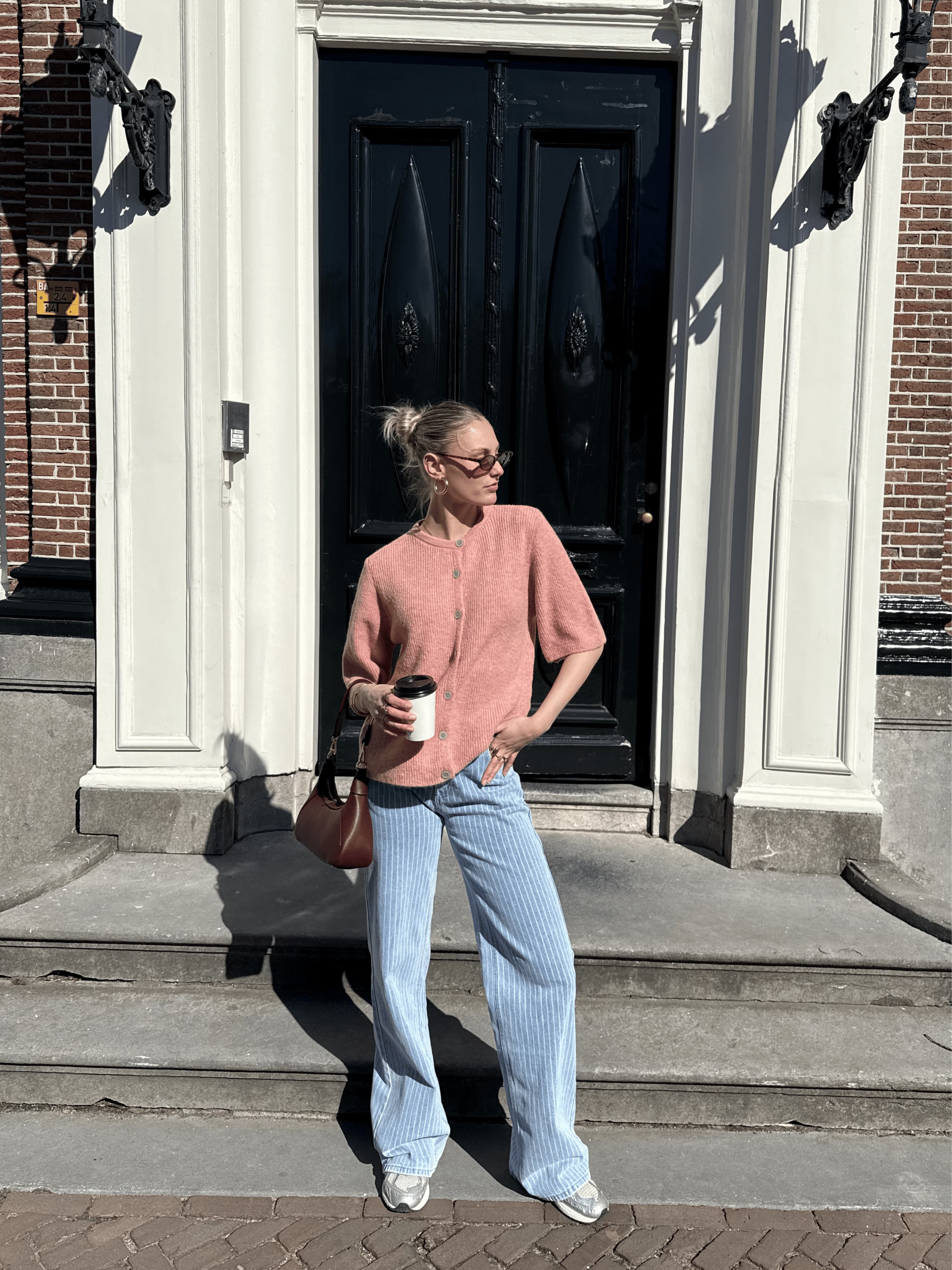 Lena Gebreid Vest met Knoopjes | Roze | Tall - Image 3