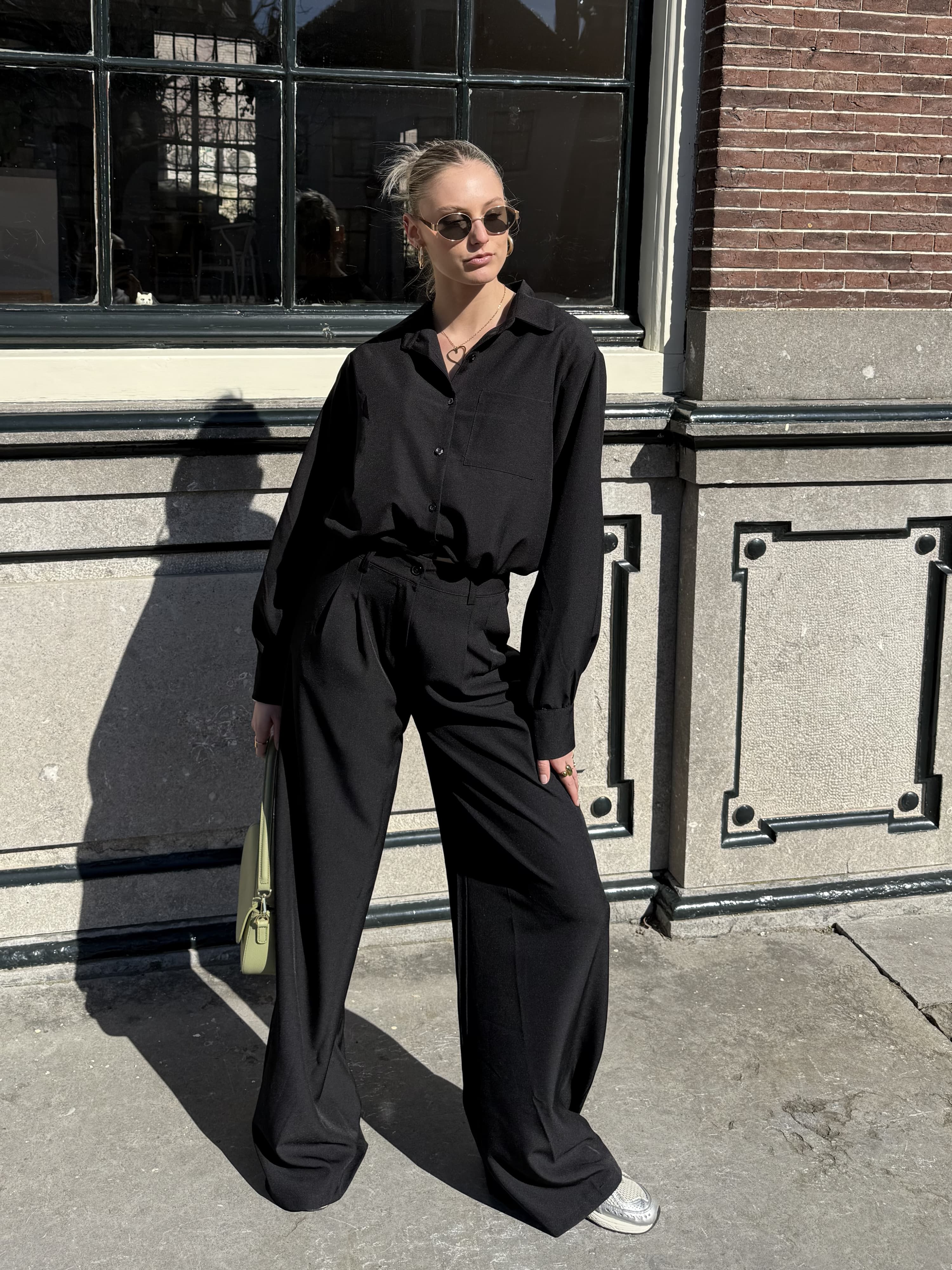 Jip | Cropped blouse | Zwart | Tall - Image 2