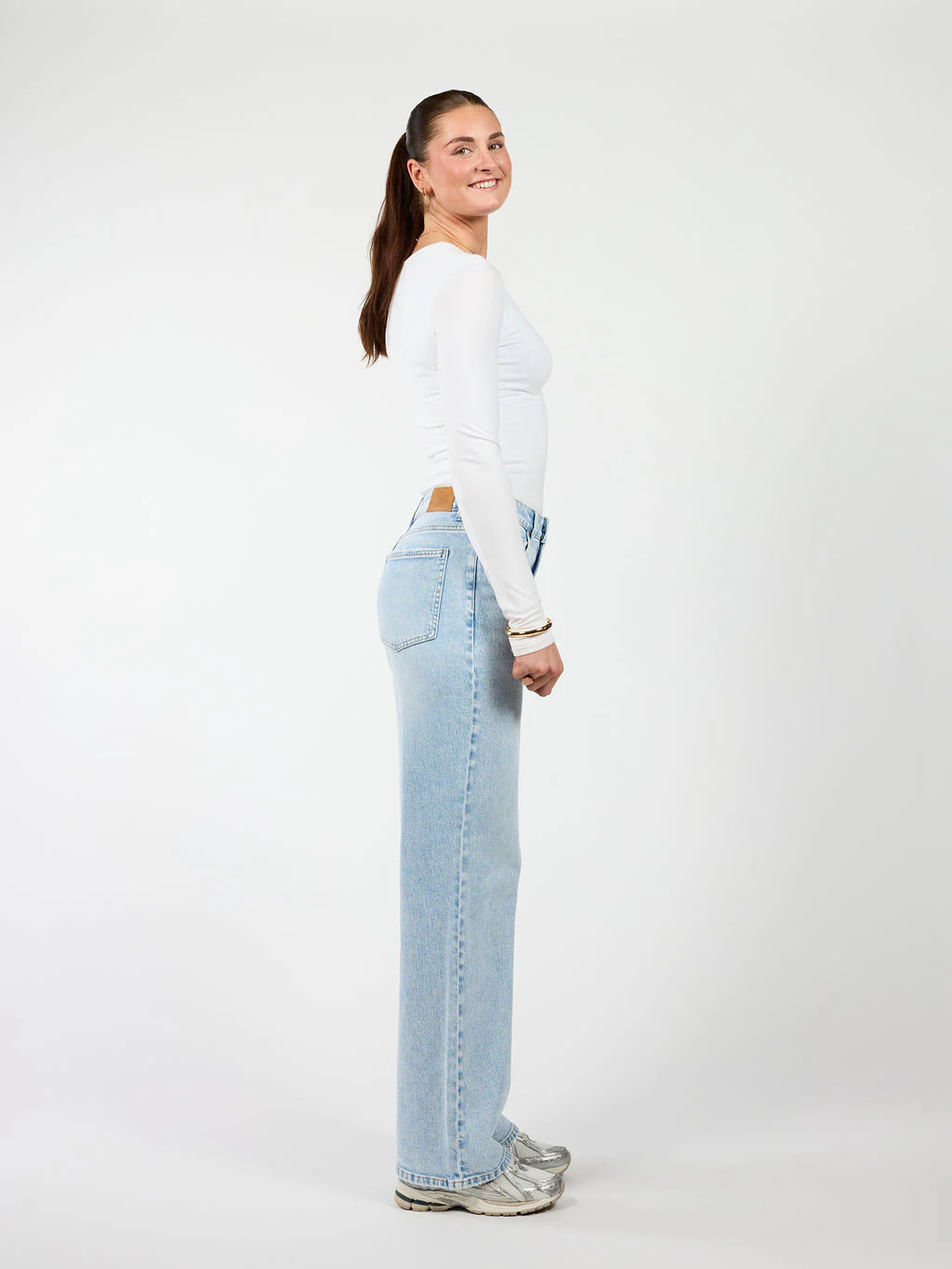 Josie | Mid Waist Jeans | Lichtblauw | Stretch | Tall - Image 4