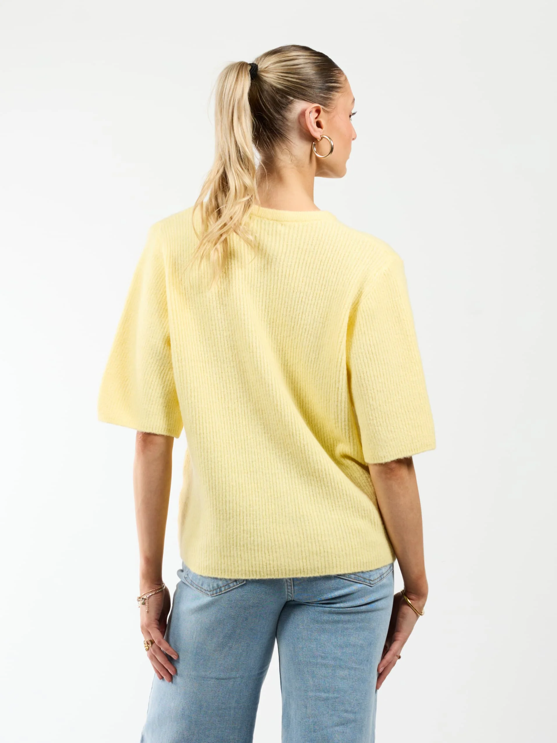 Lena Gebreid Vest met Knoopjes | Geel | Tall - Image 6