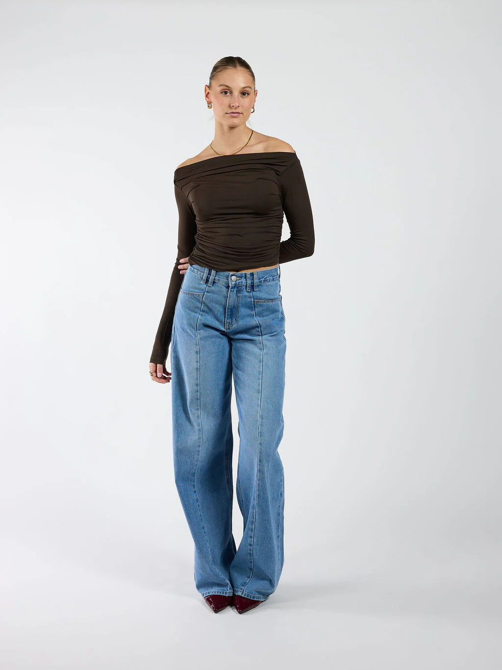 Lieke off shoulder top | Tall | Donkerbruin - Image 3