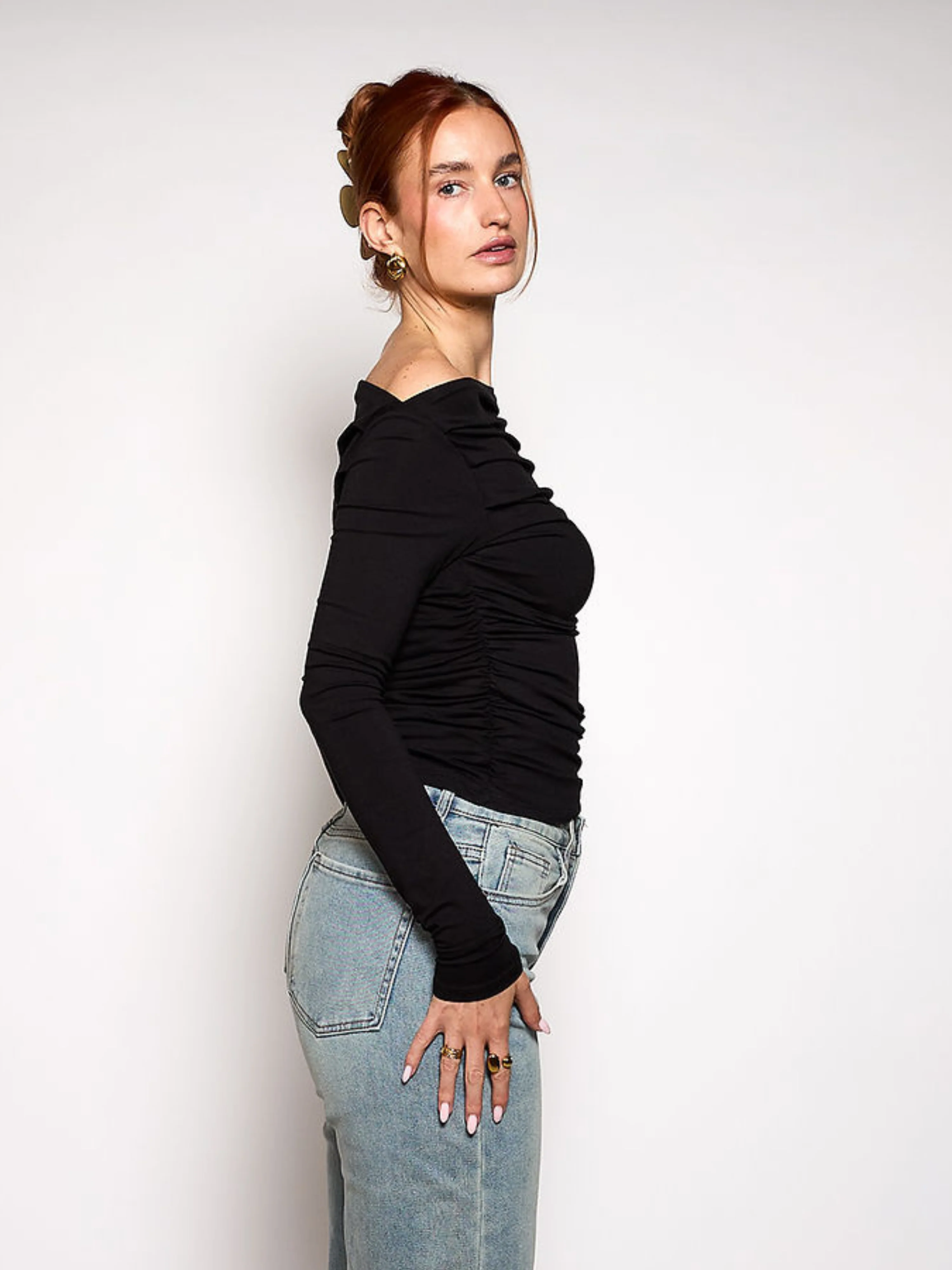 Lieke off shoulder top | Tall | Zwart - Image 3