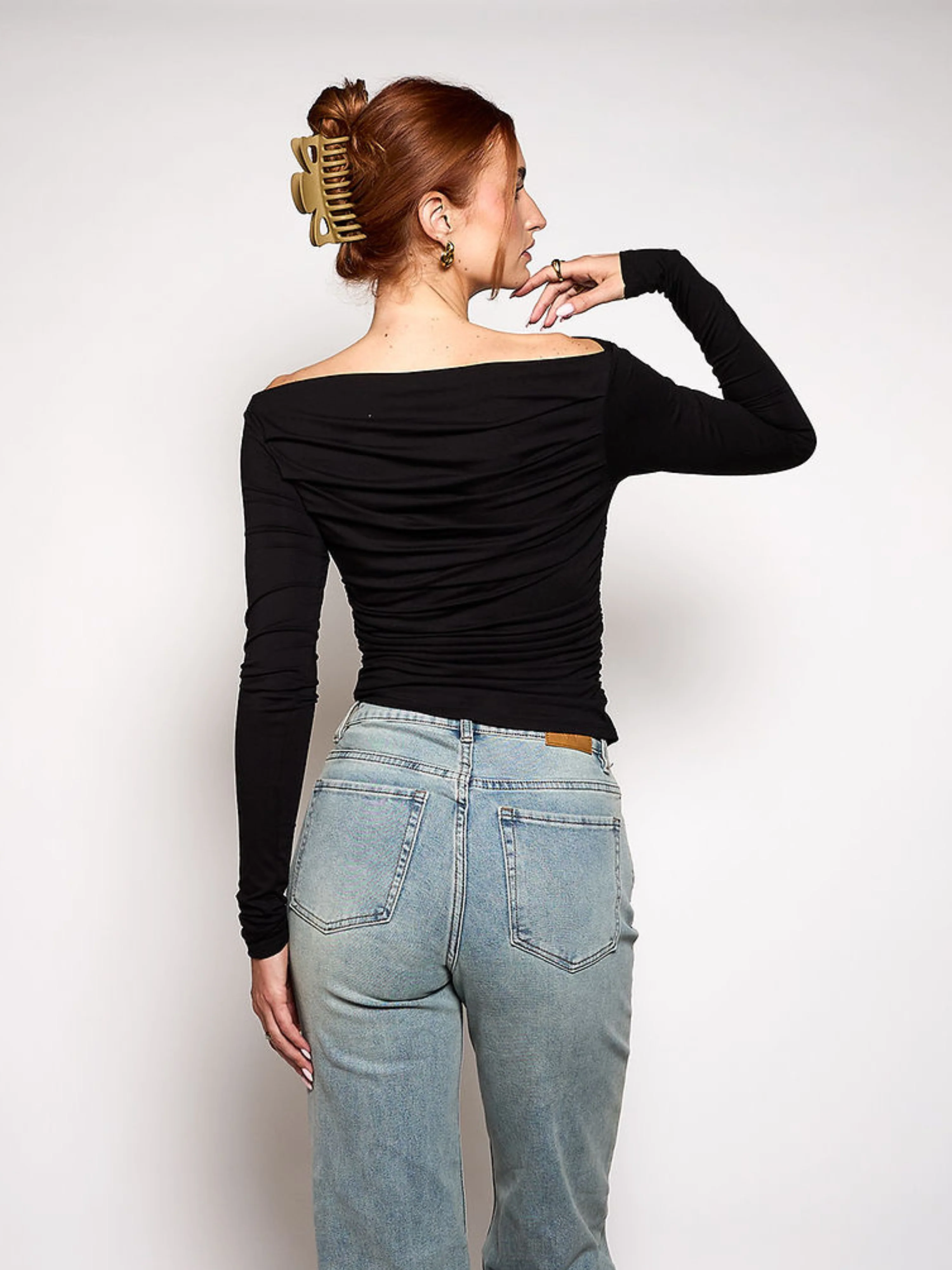 Lieke off shoulder top | Tall | Zwart - Image 4