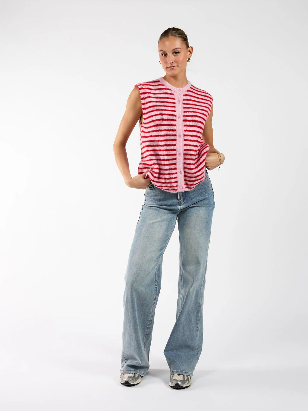 Lola Knitted Spencer met Knoopjes | Roze rood gestreept | Tall - Image 4