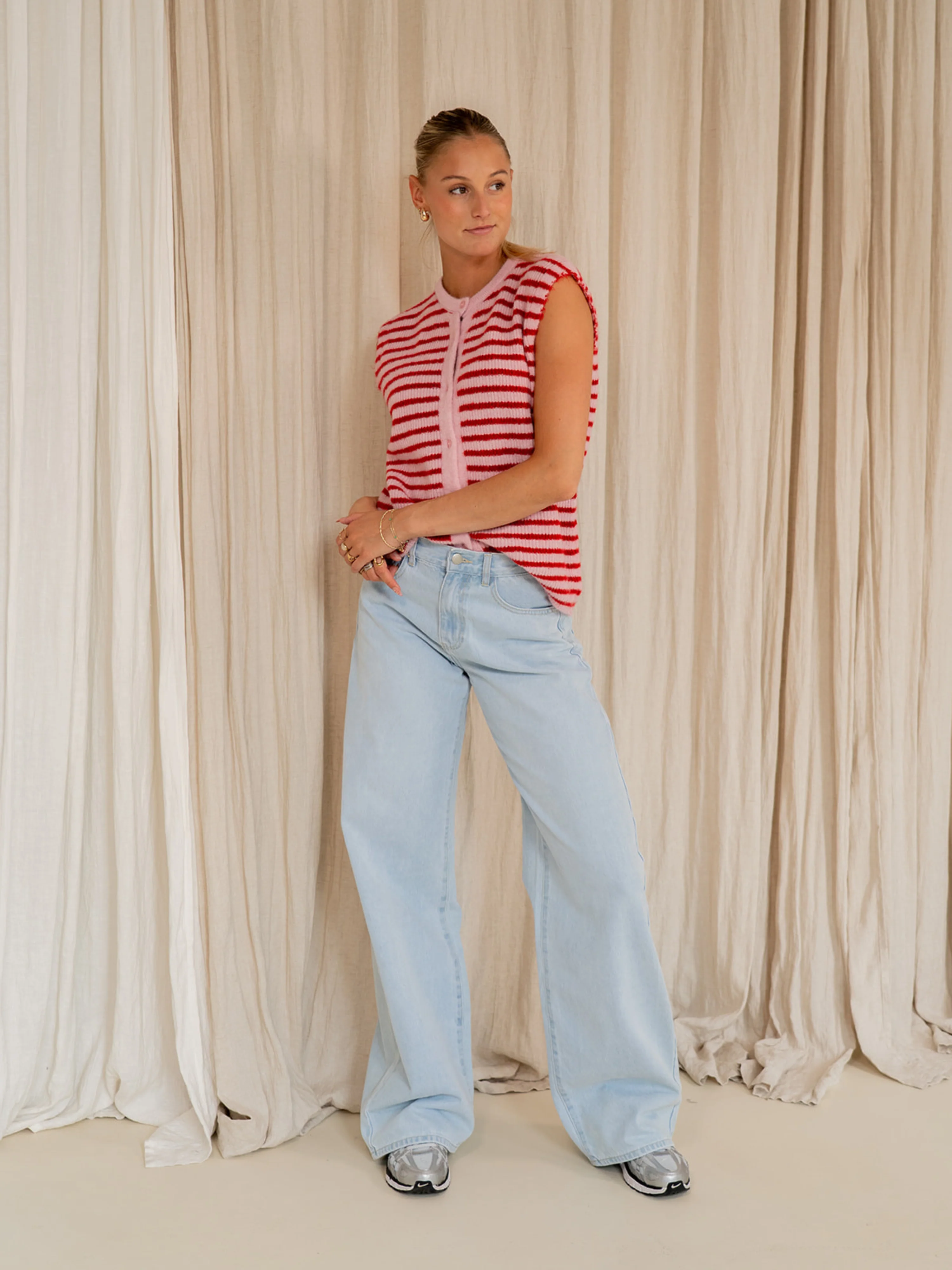 Lola Knitted Spencer met Knoopjes | Roze rood gestreept | Tall - Image 8