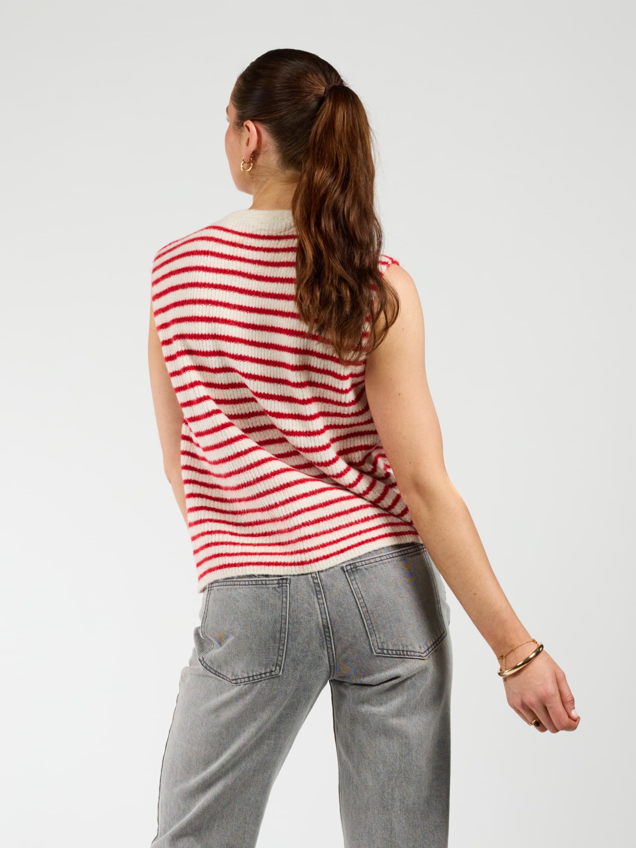Lola Knitted Spencer met Knoopjes | Wit rood gestreept | Tall - Image 4