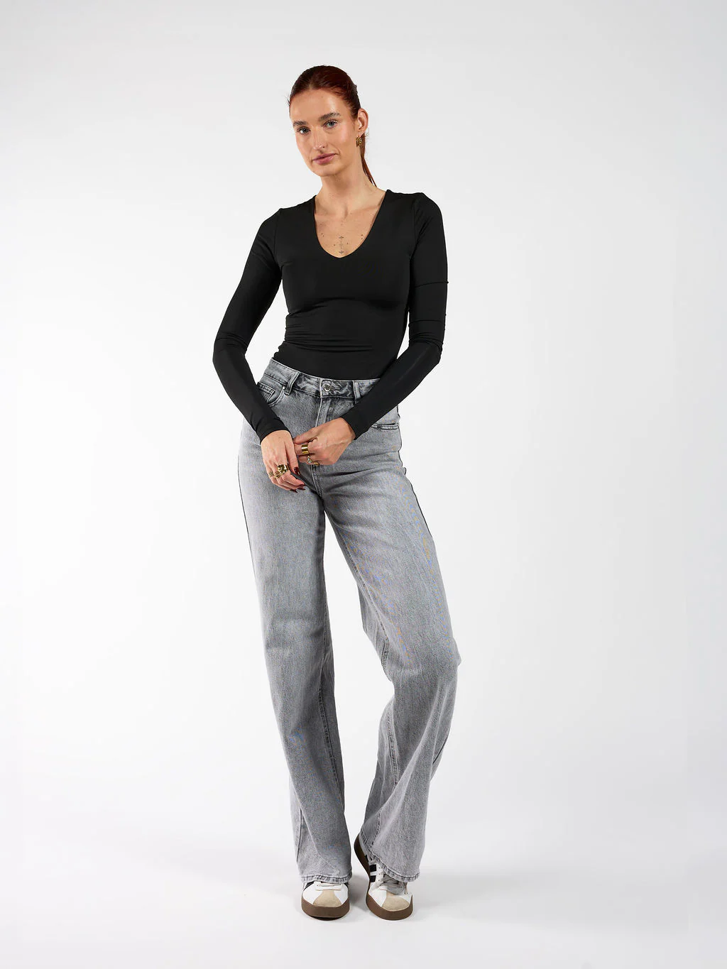 Lovi V-top | Zwart | Tall - Image 4