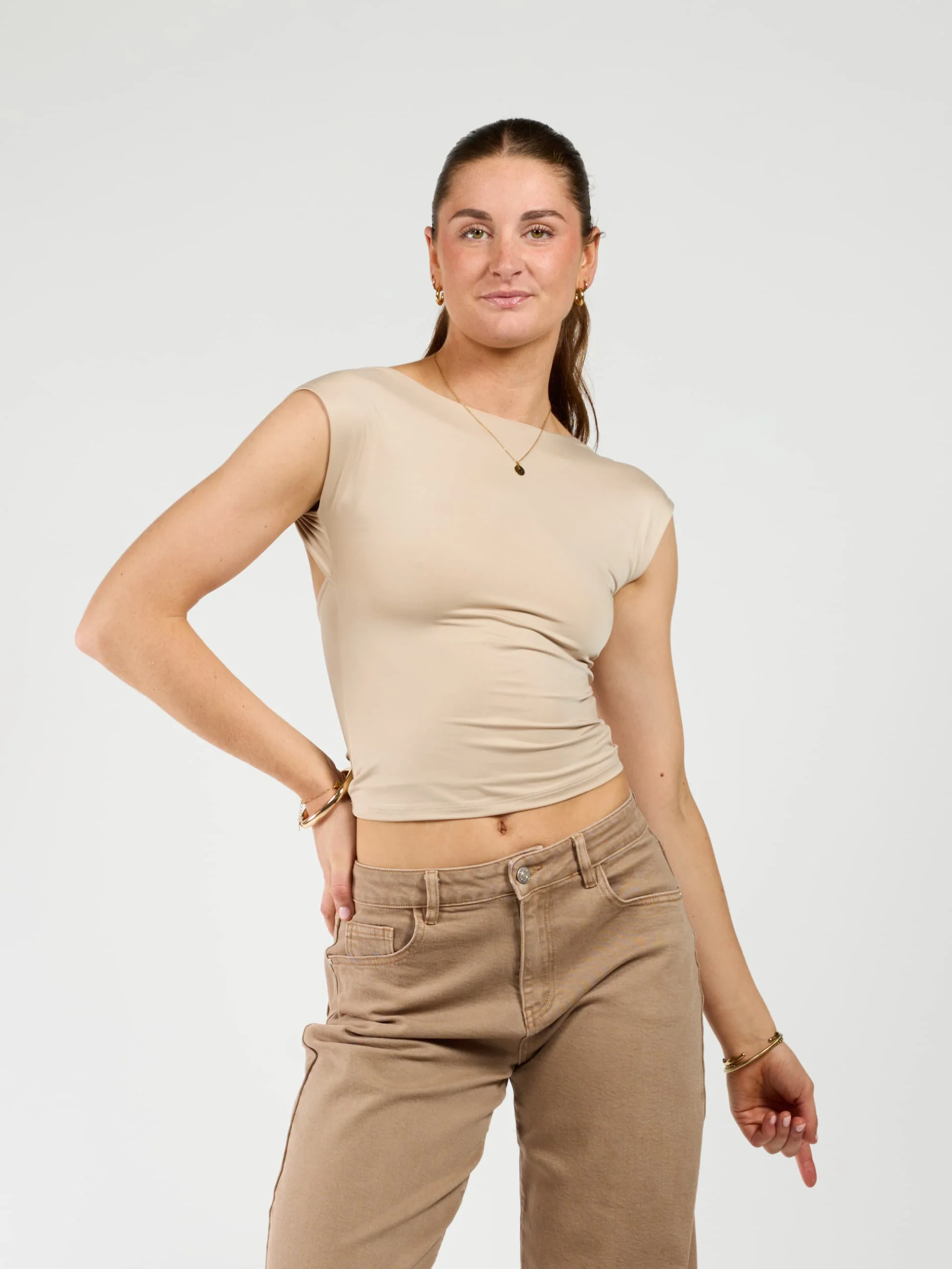 Lucie top open rug | Short sleeve | Beige | Tall - Image 2