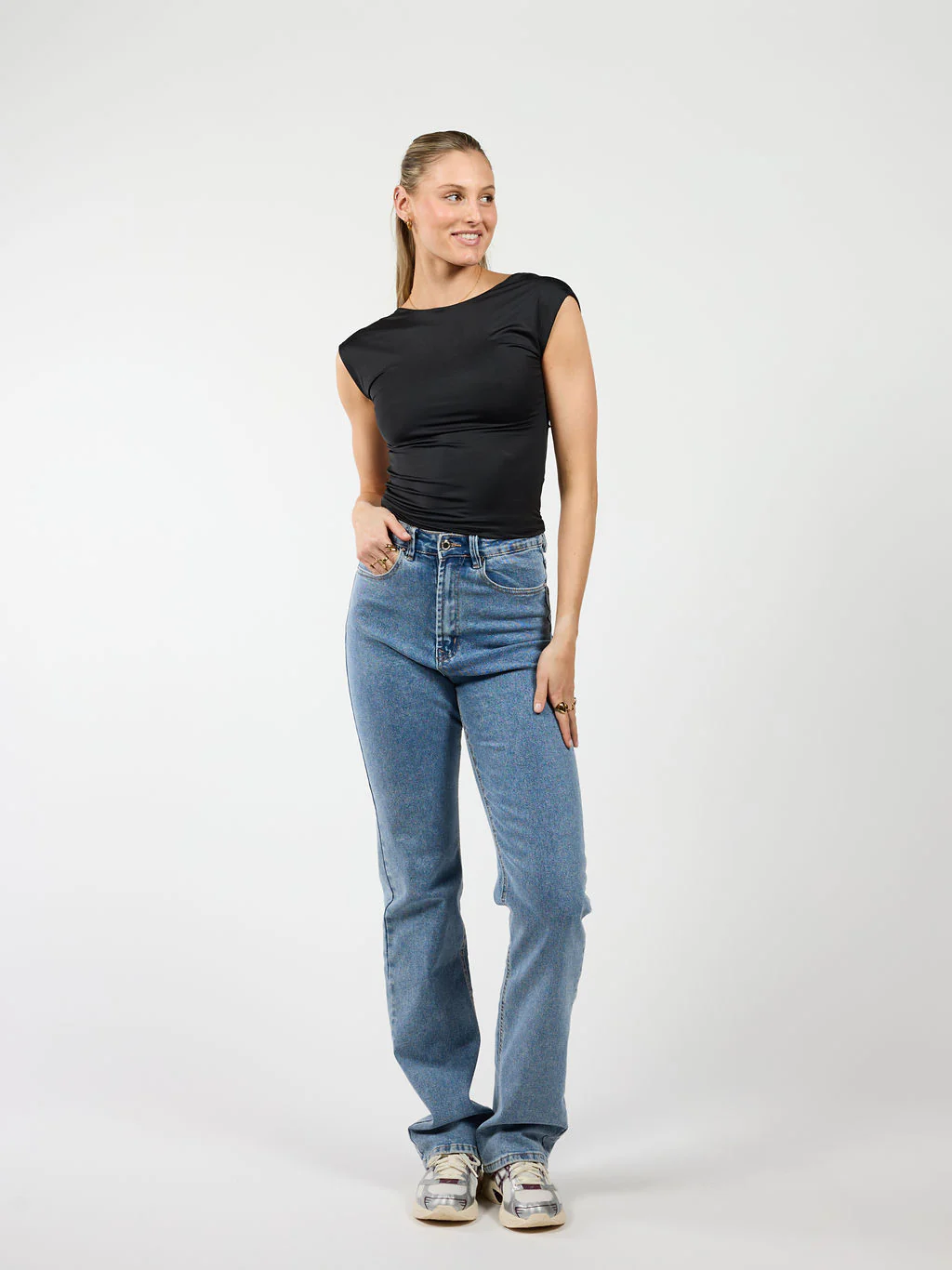 Lucie top open rug | Short sleeve | Zwart | Tall - Image 6