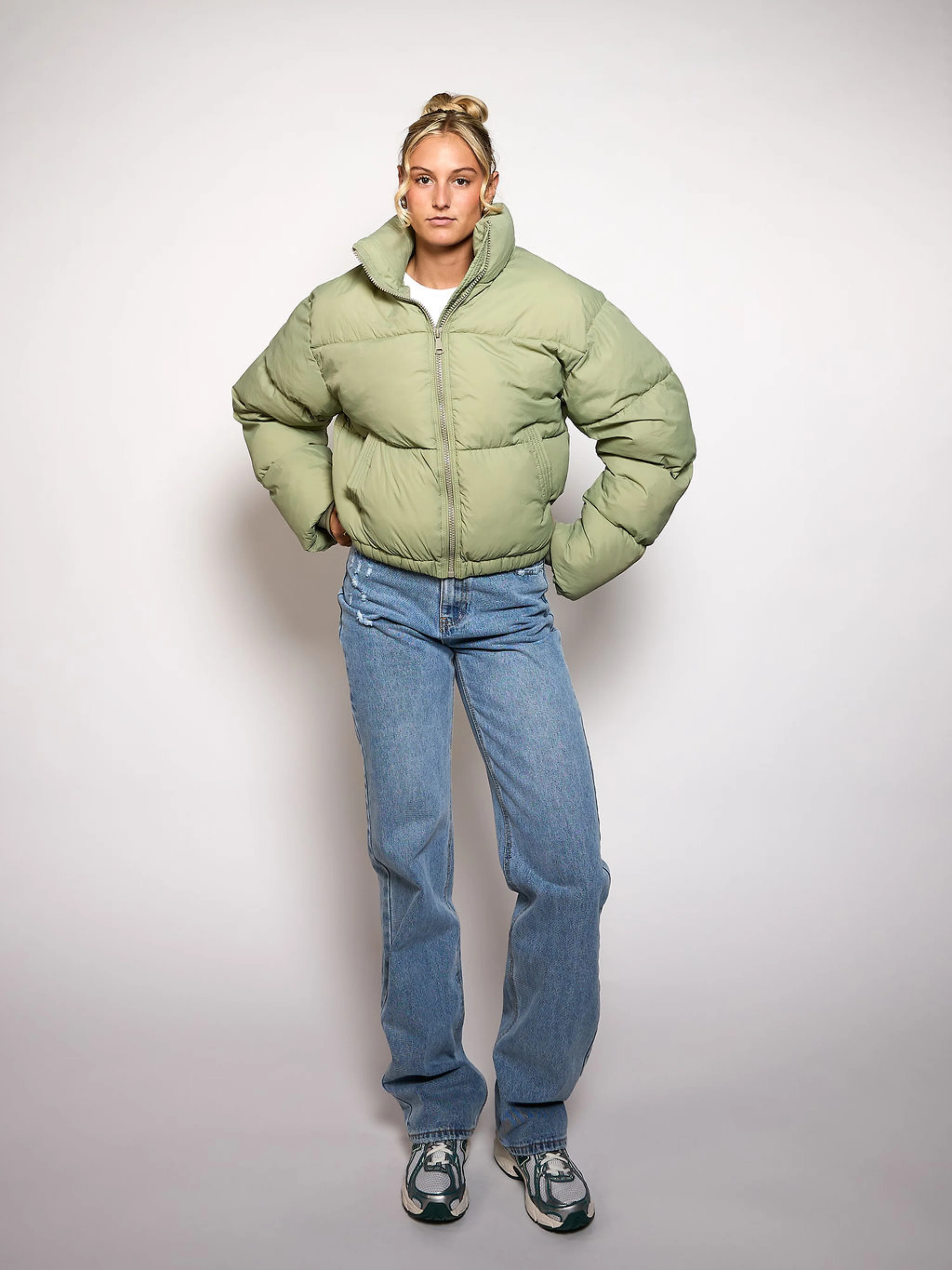 Mara Cropped Puffer Jack | Groen | Tall - Image 3