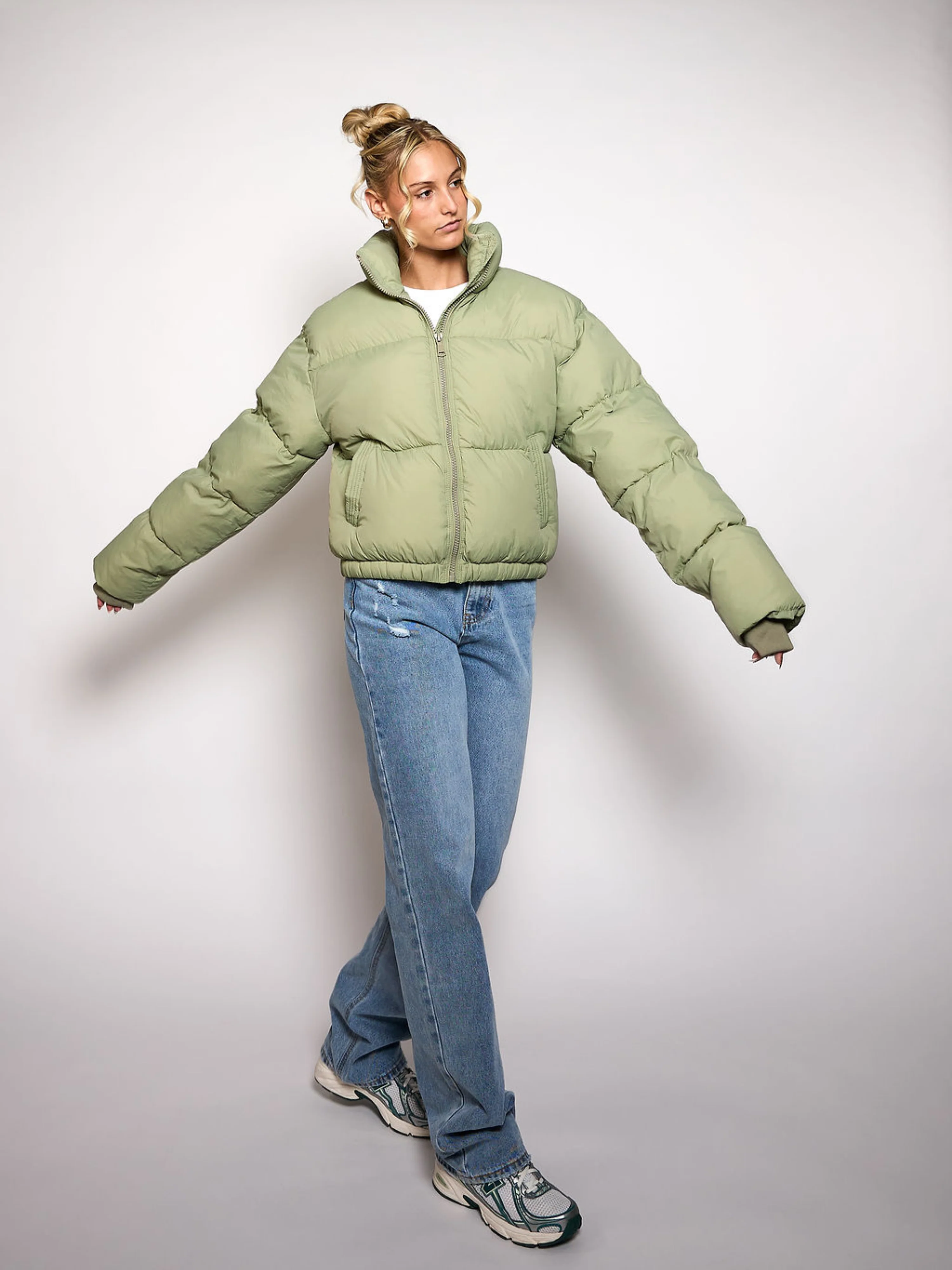 Mara Cropped Puffer Jack | Groen | Tall - Image 4