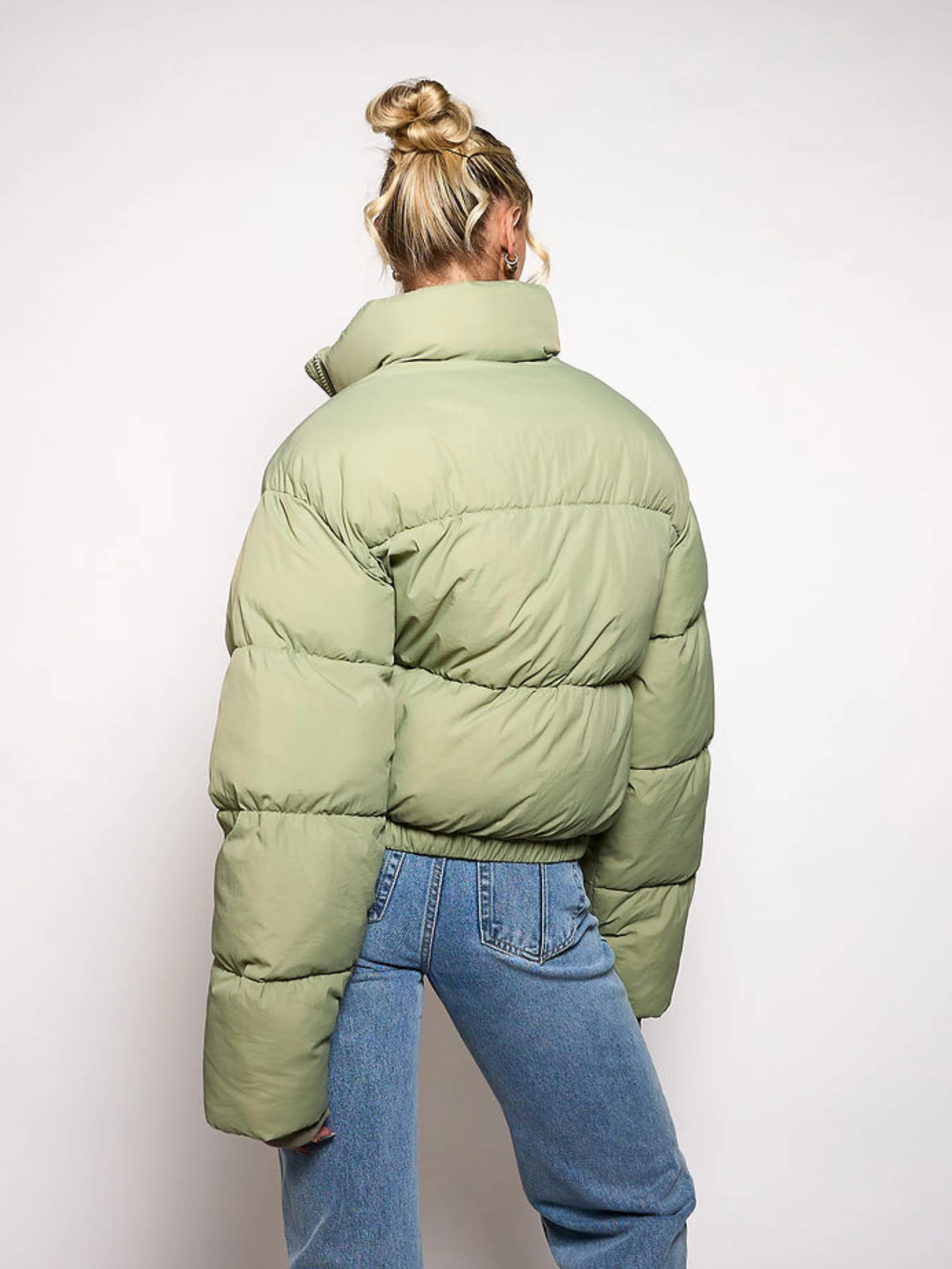 Mara Cropped Puffer Jack | Groen | Tall - Image 5