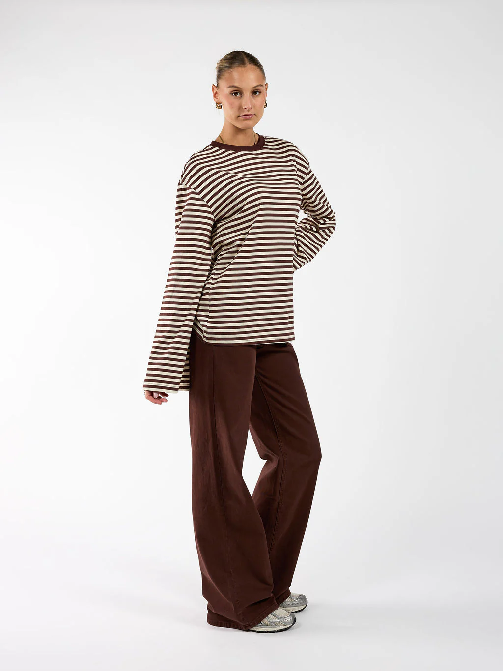Nine Tee | Wijd uitlopende mouw | Gestreept cream bruin | Tall - Image 6