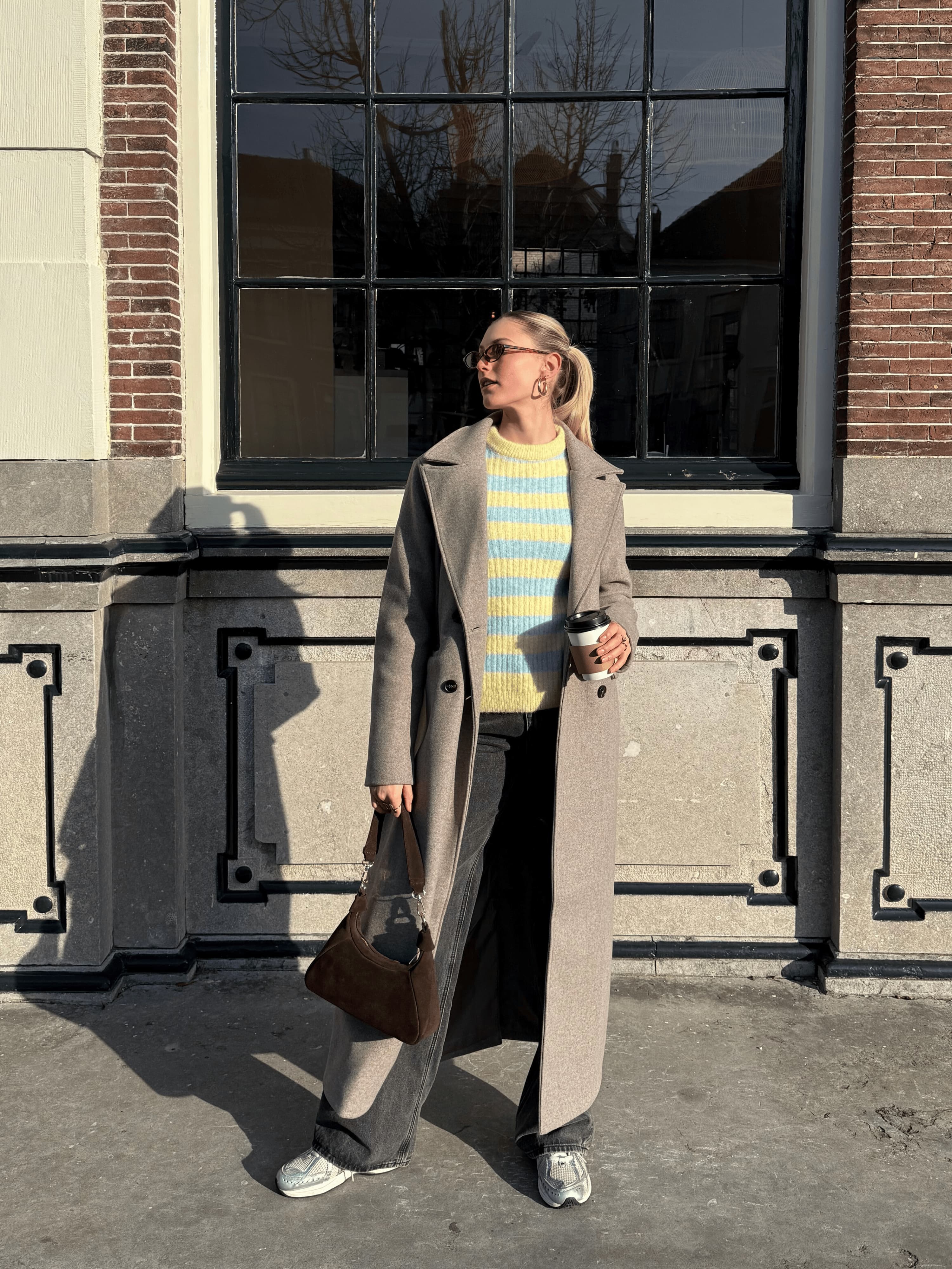 Noé Manteljas | Oversized | Taupe | Tall - Image 2