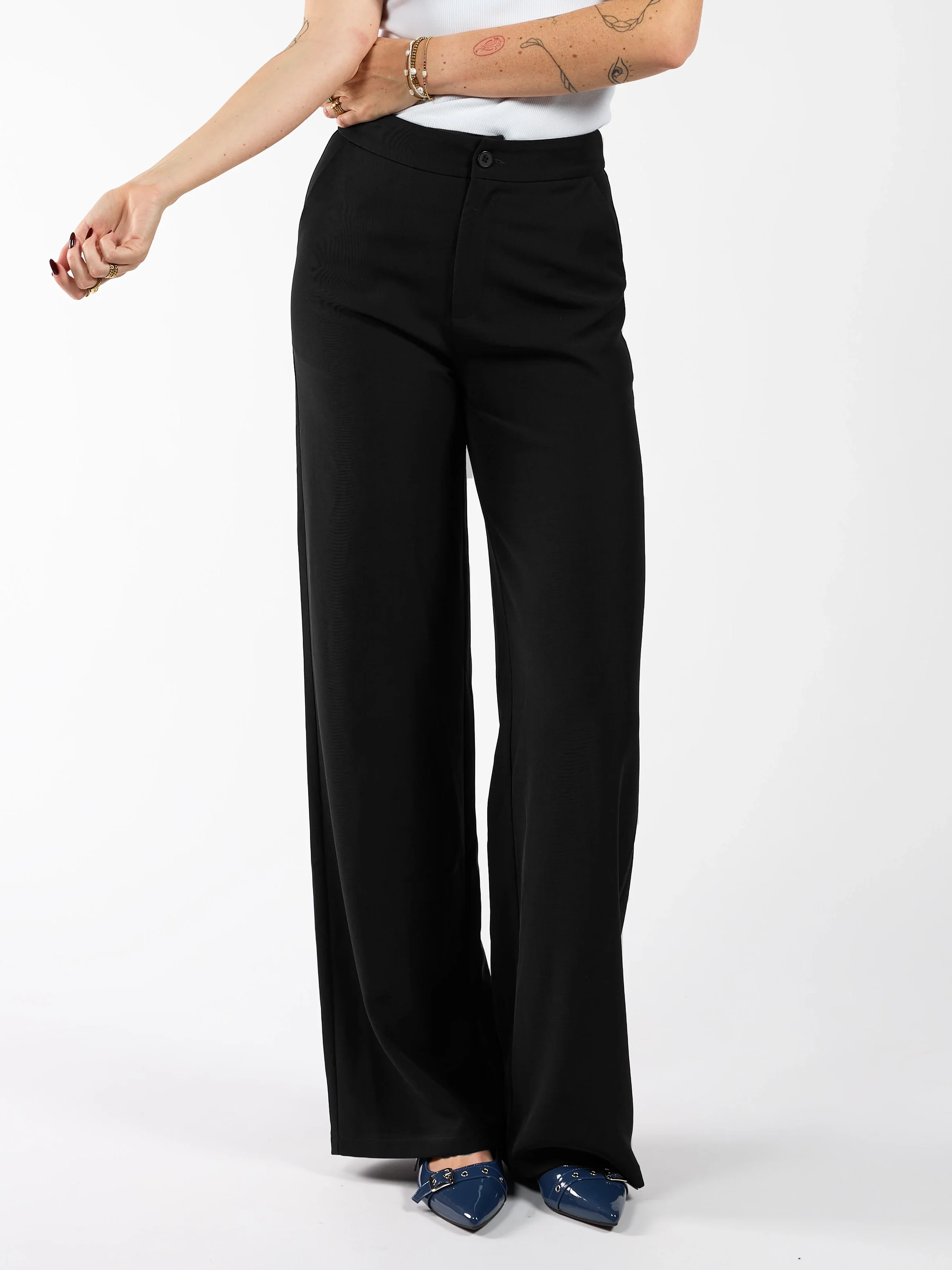Nova | Wide leg pantalon met knoop | Zwart | Tall