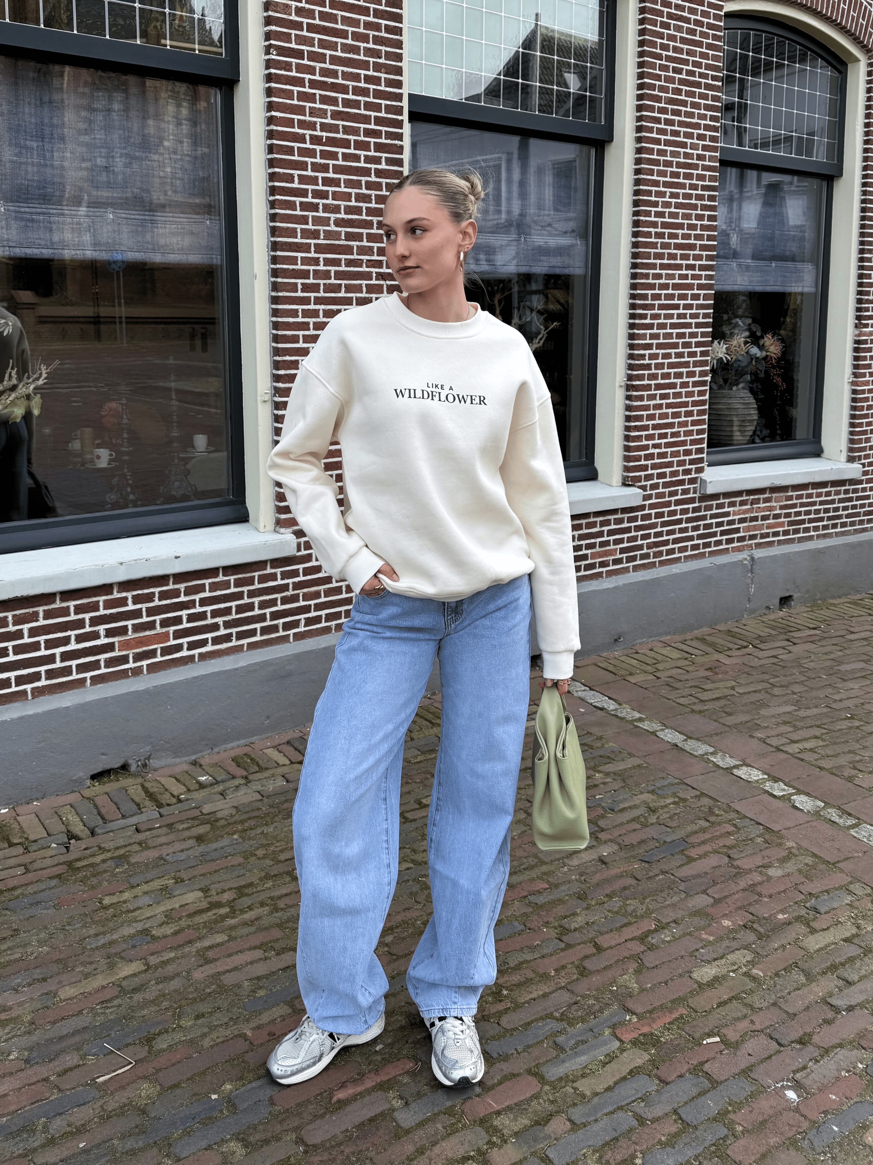 Zoey Barrel Jeans | Mid-waist | Blue | Stretch | Tall - Image 9